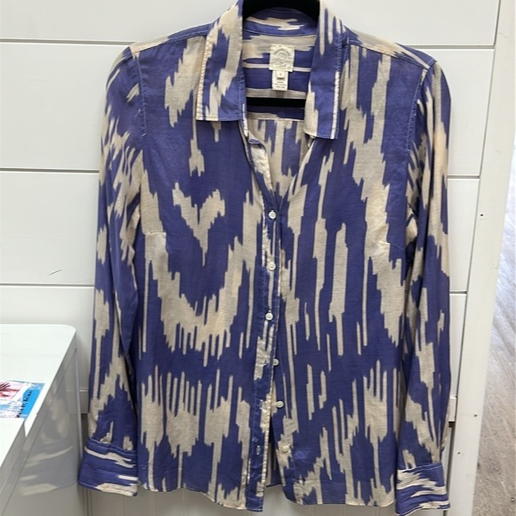 J.Crew The Perfect Shirt - Size 8 - Blue Ikat Print - Picture 3 of 6